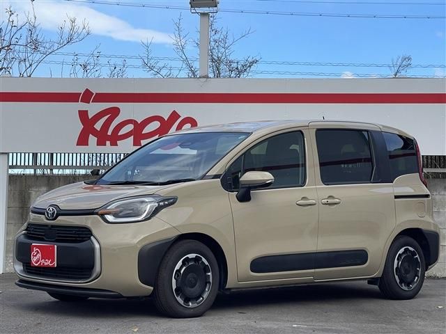 TOYOTA / SIENTA HYBRID