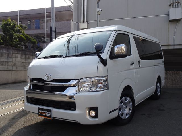 TOYOTA / HIACE wagon