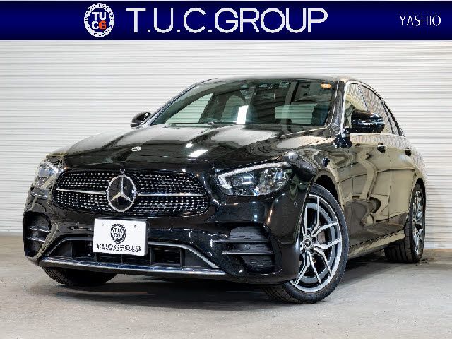 MERCEDES BENZ / MERCEDES BENZ E class sedan