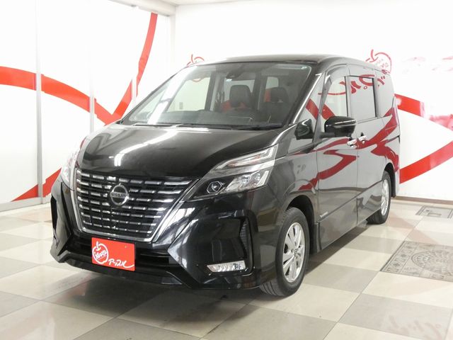 NISSAN / SERENA  S-HYBRID 4WD