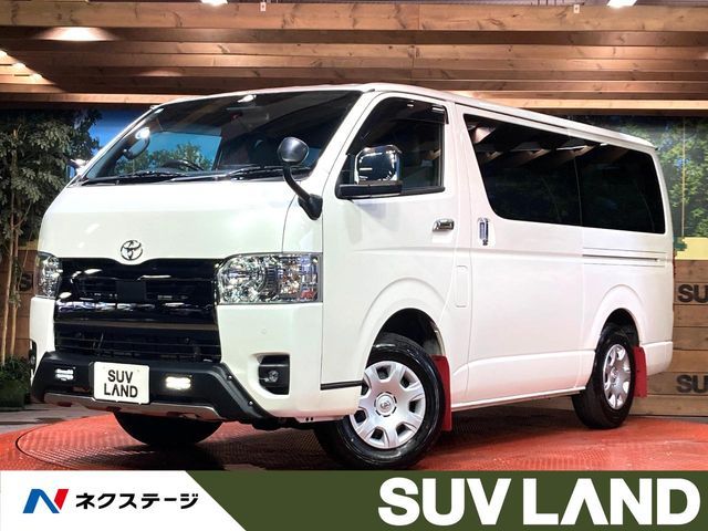 TOYOTA / HIACE van 4WD