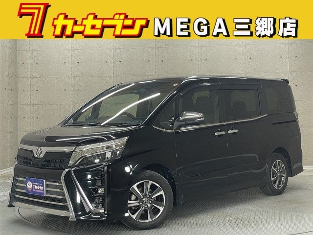 TOYOTA / VOXY