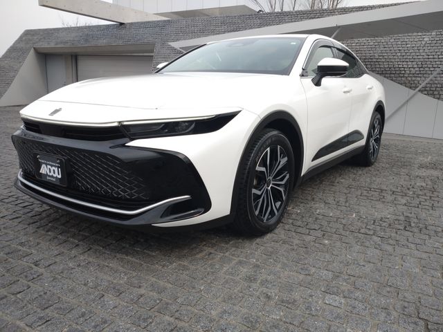 TOYOTA / CROWN CROSSOVER