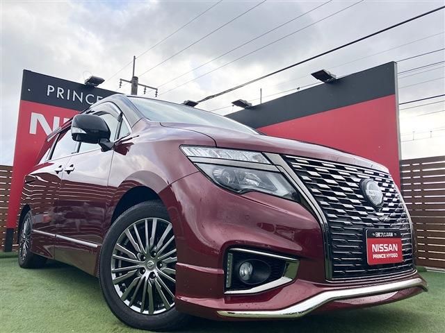 NISSAN / ELGRAND  4WD