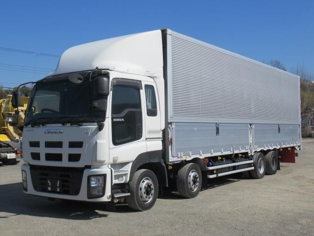 ISUZU / GIGA