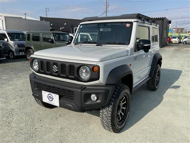 SUZUKI / JIMNY SIERRA