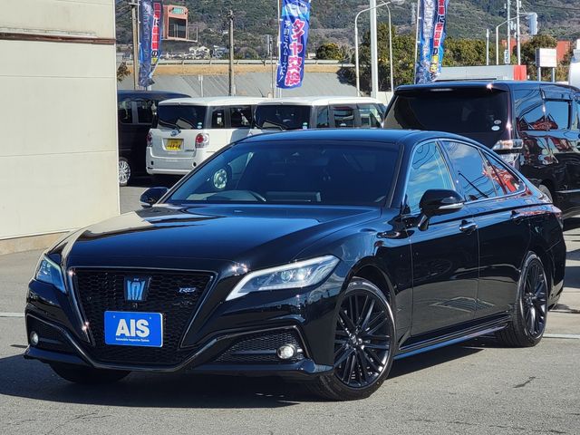 TOYOTA / CROWN sedan hybrid