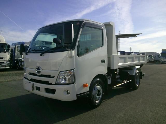Japanese used car Ref# 1517676 HINO / DUTRO