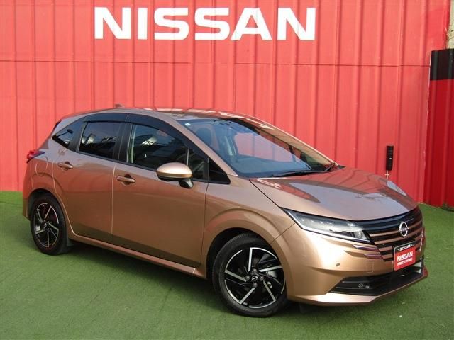 NISSAN / NOTE