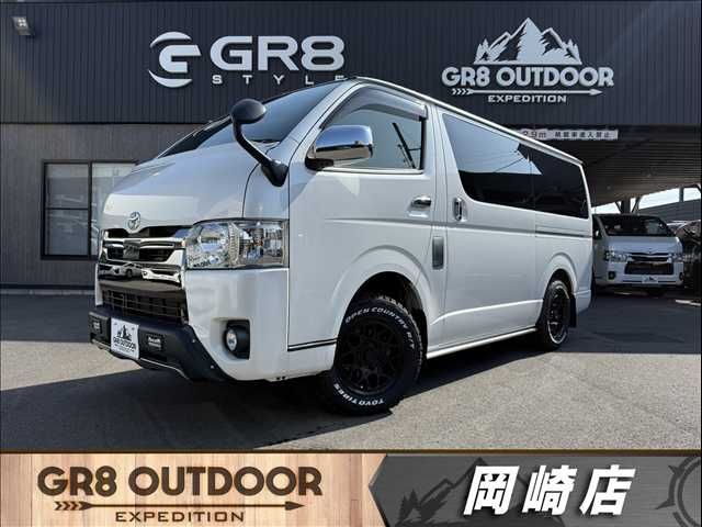 TOYOTA / HIACE van 4WD