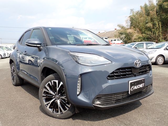 TOYOTA / YARIS CROSS HYBRID