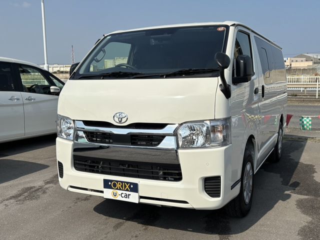 TOYOTA / HIACE van 4WD