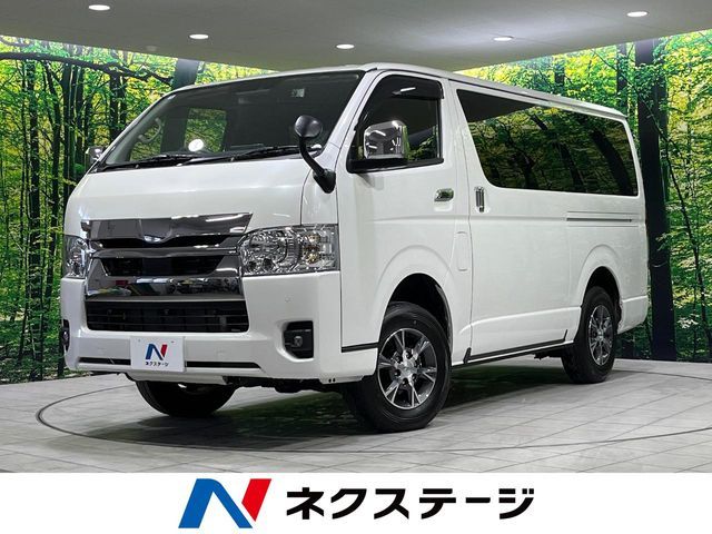 TOYOTA / HIACE van 4WD