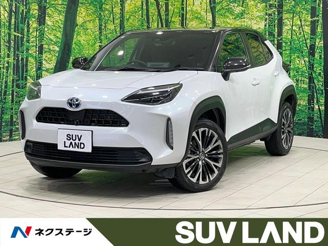 TOYOTA / YARIS CROSS HYBRID