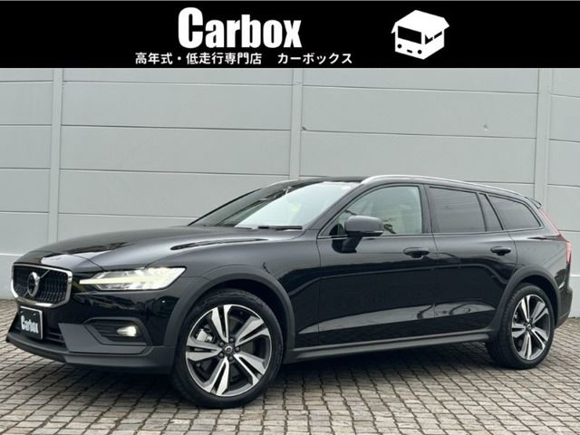 VOLVO / VOLVO V60 CROSS COUNTRY