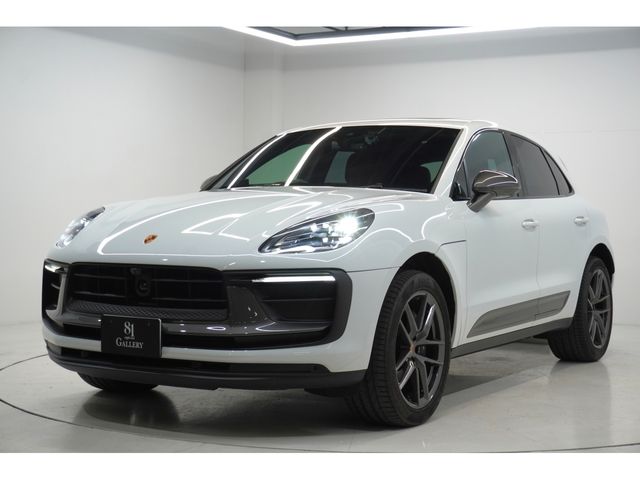 PORSCHE / PORSCHE Macan