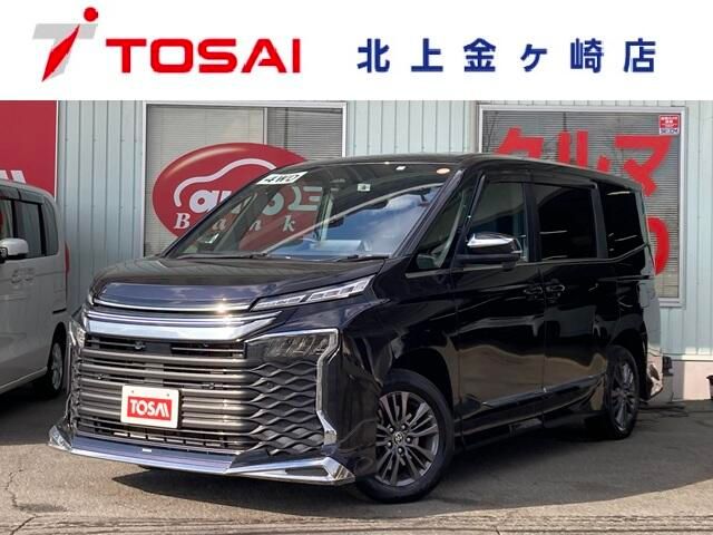 TOYOTA / VOXY HYBRID 4WD