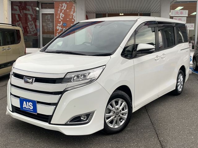 TOYOTA / NOAH