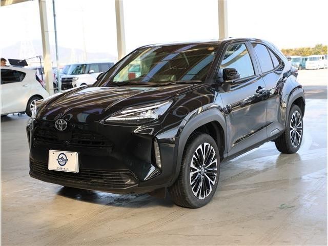 TOYOTA / YARIS CROSS HYBRID