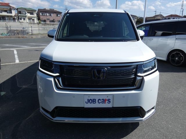 HONDA / STEPWAGON e:HEV SPADA