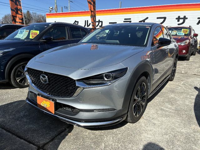 MAZDA / CX-30
