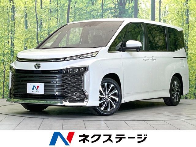 TOYOTA / VOXY