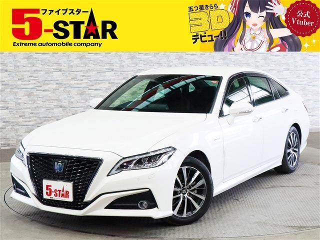 TOYOTA / CROWN sedan hybrid
