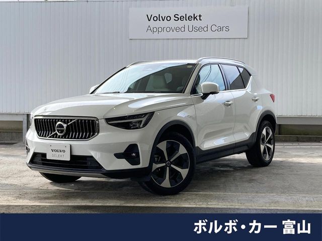 VOLVO / VOLVO XC40