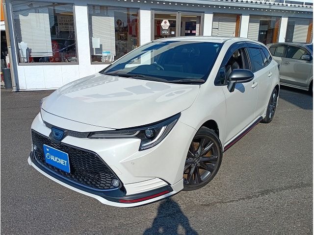 TOYOTA / COROLLA TOURING HYBRID