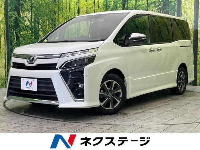 TOYOTA / VOXY