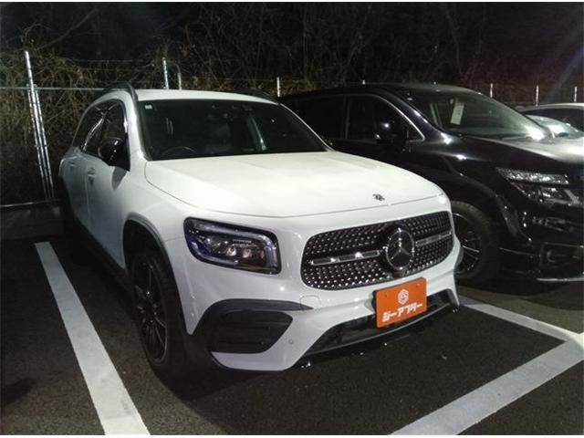 MERCEDES BENZ / MERCEDES BENZ GLB