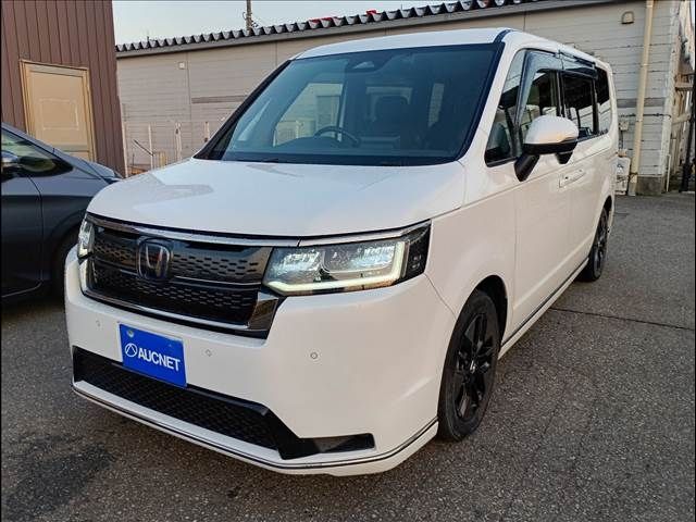 HONDA / STEPWAGON e:HEV SPADA