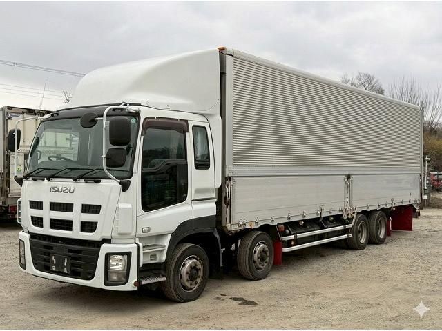 ISUZU / GIGA