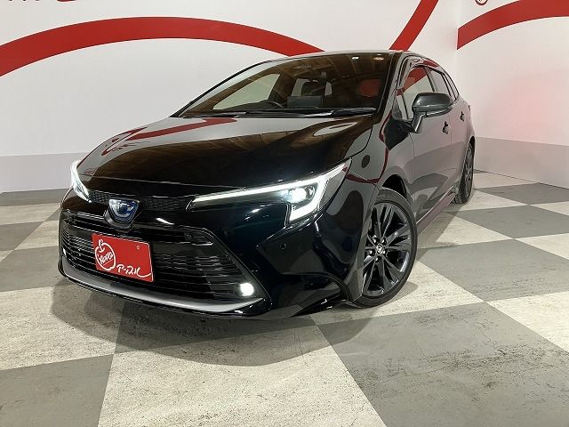 TOYOTA / COROLLA TOURING HYBRID 4WD