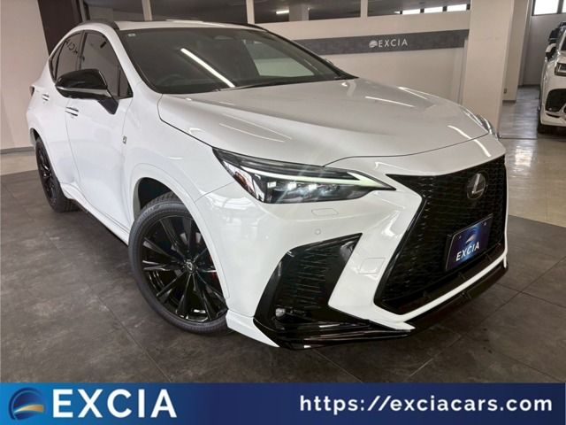 TOYOTA / LEXUS NX450h+ AWD