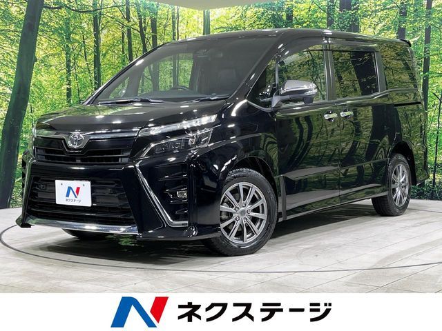 TOYOTA / VOXY 4WD