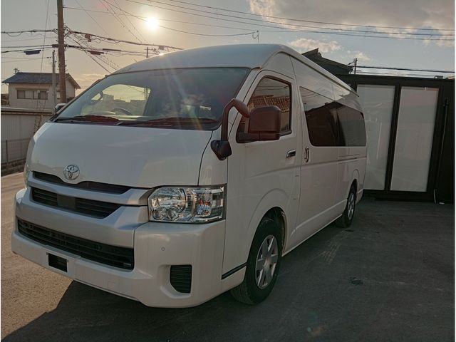 Japanese used car Ref# 1521420 TOYOTA / HIACE COMMUTER