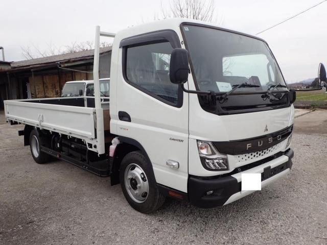 Japanese used car Ref# 1521456 MITSUBISHI / CANTER