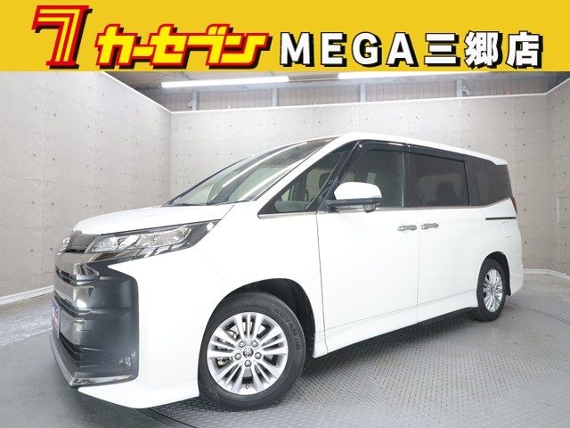 TOYOTA / NOAH HYBRID