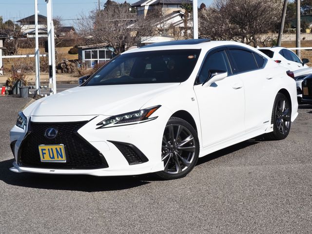 TOYOTA / LEXUS ES300h