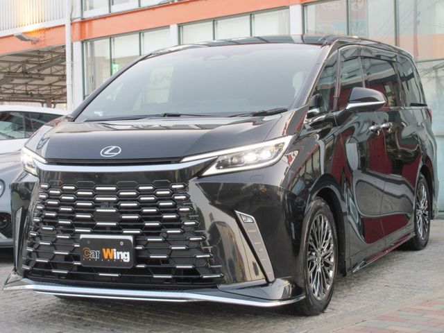 TOYOTA / ﾚｸｻｽ LM500h