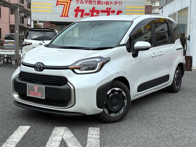 TOYOTA / SIENTA HYBRID