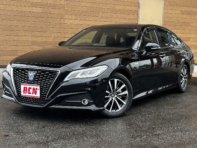 TOYOTA / CROWN sedan hybrid