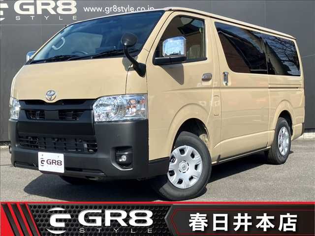 TOYOTA / HIACE van 4WD