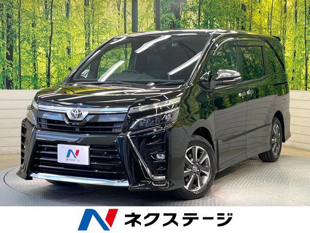 TOYOTA / VOXY