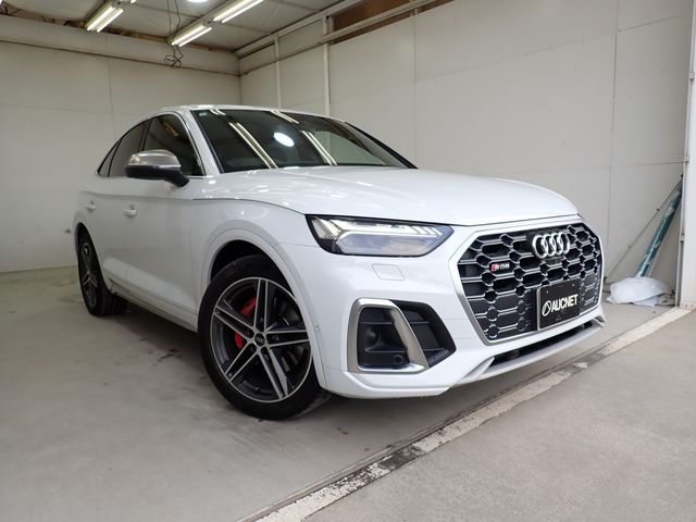 AUDI / AUDI SQ5