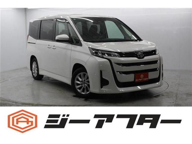 TOYOTA / NOAH
