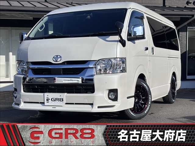 TOYOTA / HIACE wagon