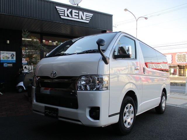 TOYOTA / HIACE van 2WD