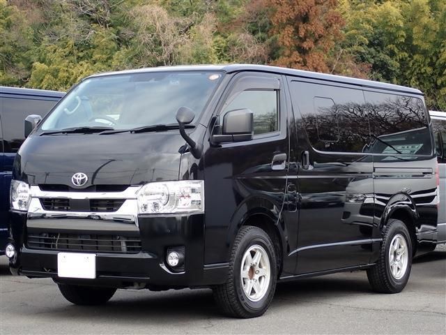 TOYOTA / HIACE van 1.15t 2WD